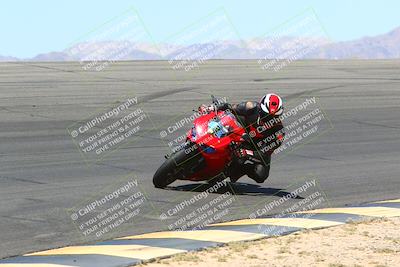 media/May-14-2022-SoCal Trackdays (Sat) [[7b6169074d]]/Bowl (1120am)/